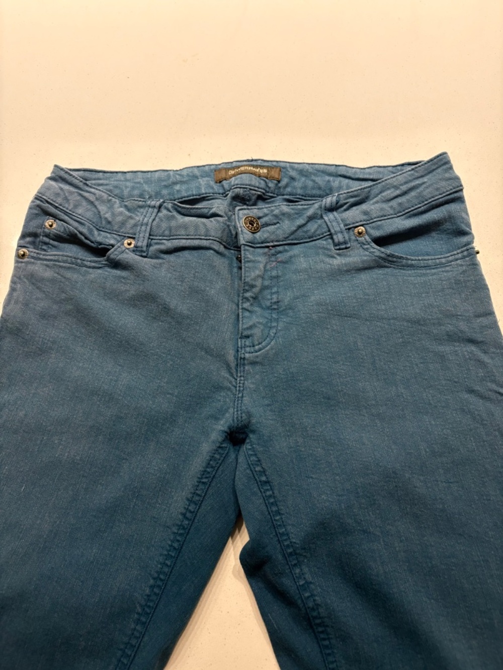 Denver Hayes Mid Rise Jeans Size 6 - Picture 4 of 5